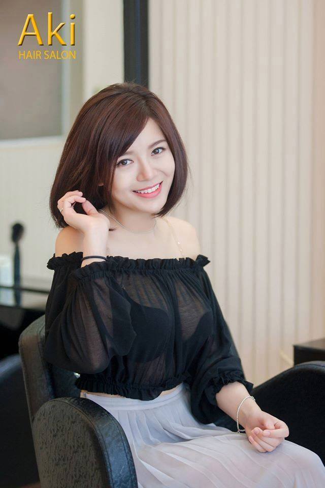 小说妻子献身张行长免费阅读
